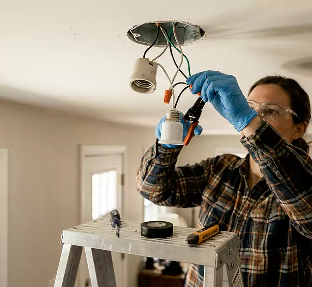 Professional Light Socket Replacement: Your Local Fixture Repair Team in Hixson, TN